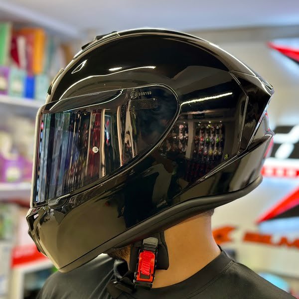 X1 Jet Black (Free Black Visor+Key Ring)