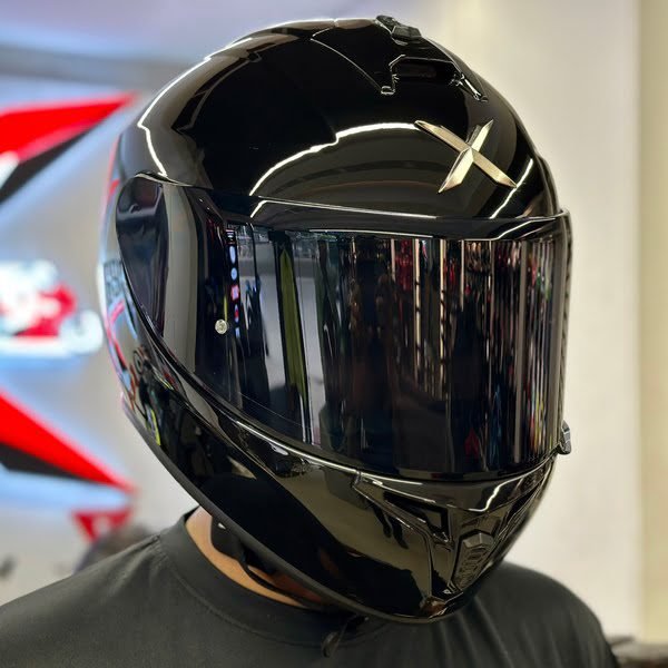 X1 Jet Black (Free Black Visor+Key Ring)