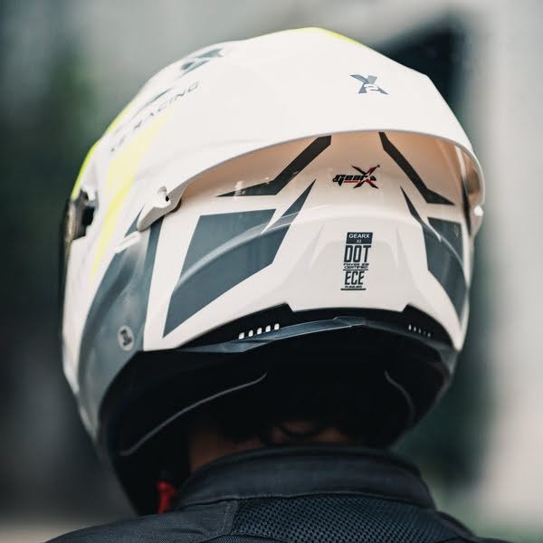 X2 Helmet Snow White 2 GearX X2- Snow White (Free Smoke Visor & Spoiler)