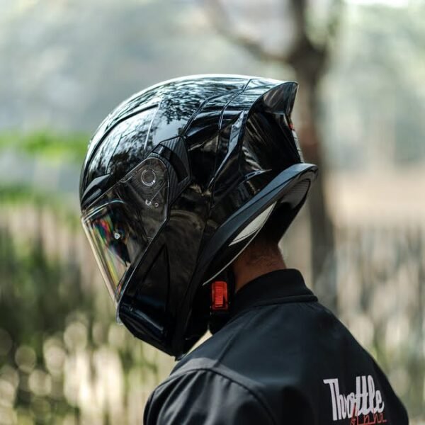 R1SV Glossy Black X Helmet R1SV - Jet Black (Clear & Black Visor Included)