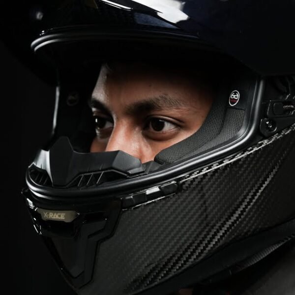 X-Race-Hyper-Carbon-2 X Race Hyper Carbon (Photochromic/Hexaform Pro)
