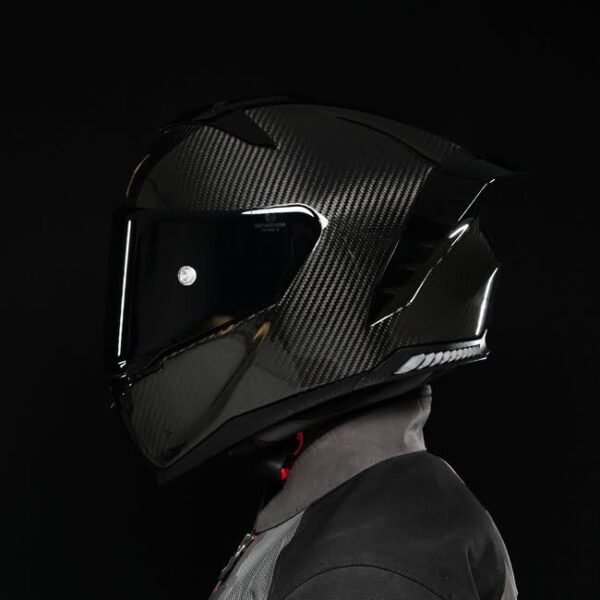 X-Race-Hyper-Carbon-4 X Race Hyper Carbon (Photochromic/Hexaform Pro)